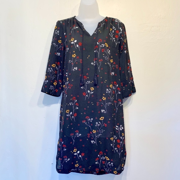 BLL | Moody Floral Quarter Sleeve Sheer Mini Dress - Picture 2 of 5
